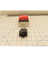 Ford DE8Z-9C888-A Steering Wheel Cruise Switch Left LH SW-6999 - €42,62 EUR