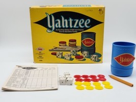 YAHTZEE VINTAGE 1973 E.S. LOWE MILTON BRADLEY GAME E950, COMPLETE - $28.04