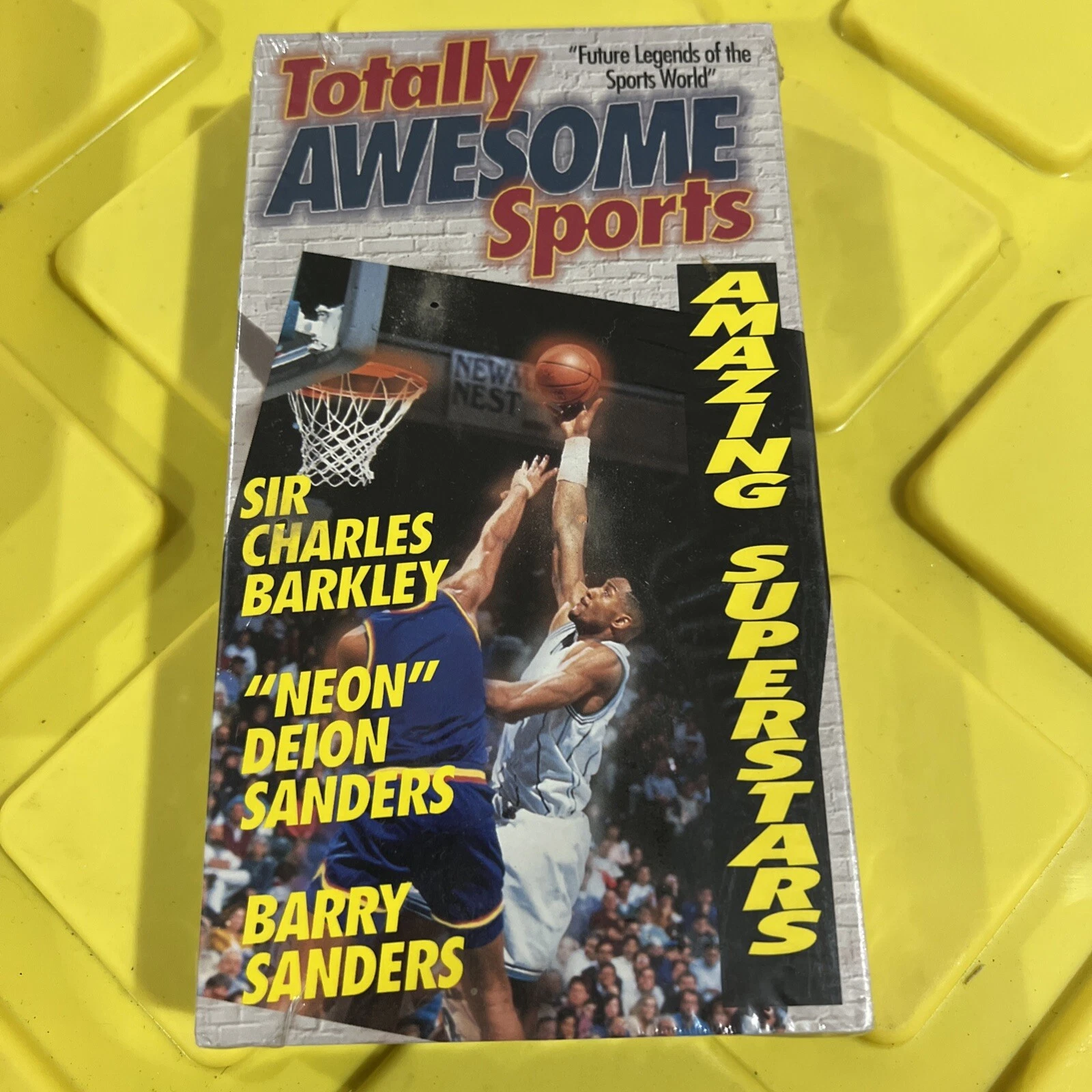 Totally Awesome Sports: Amazing Superstars (VHS) - $8.30 CAD
