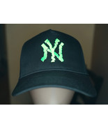 New York Yankees NY Buffering, Matrix Embroidered Snapback Hat - £26.94 GBP