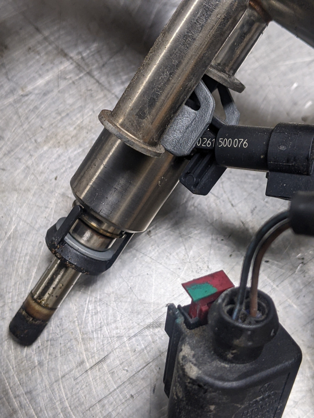 Fuel Injectors Set With Rail For 13-15 Audi A6 Quattro  2.0 261500076 Turbo Item image 13
