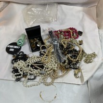 Vintage Costume Jewelry - Necklace Watch Earrings Bracelet Brooch Fashion Lot - $29.60