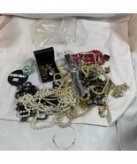 VINTAGE COSTUME JEWELRY - NECKLACE WATCH EARRINGS Bracelet Brooch Fashio... - $26.91