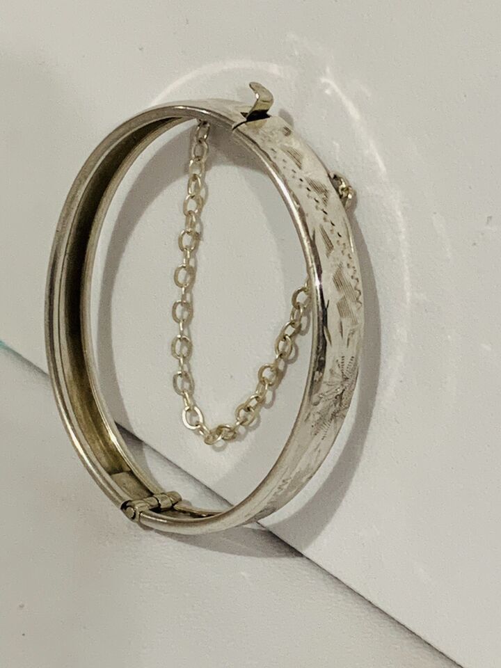 Antique Sterling Silver 925 Signed B Hinged Etched Cuff  Bracelet For Baby - $56.70