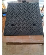 Lucosobie Driveway Curb Ramp - Portable Heavy Duty Rubber Shed &amp; Thresho... - $61.08 CAD
