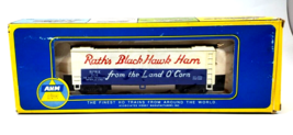 AHM HO Scale Reefer Car, Raths Black Hawk Ham from the Home of Corn - $24.74