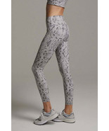 Varley Century Legging 2.0 Taupe Grey Snake ( M ) - $121.76 CAD