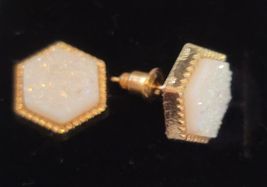 White Druzy Earrings Post Back Gold Framed Hexagon NEW image 2