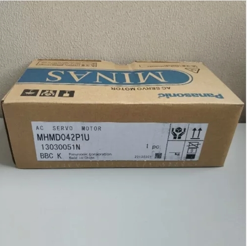 New Panasonic MHMD042P1U AC Servo Motor 106V 400W - $198.00