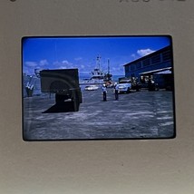 35mm Slide US Navy Sailors On Dock 1964 Location Unknown - $127.43 MXN