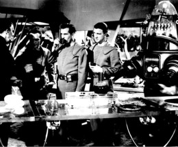 1956‘s FORBIDDEN PLANET Robby the Robot serves spacemen coffee b/w 8x10 ... - $100.27 MXN