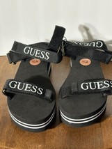 New Guess Black 2” Platform Sandals Size 7.5 Logo On Straps Comfortable Cushion - £24.62 GBP