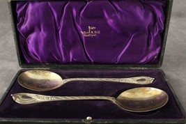 Estate Silver Plate Flatware 2PC Lot WALKER &amp; HALL WKL9 Tablespoons Grap... - £40.88 GBP