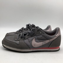 Nike Womens Shoes - Size 7.5 - £10.20 GBP