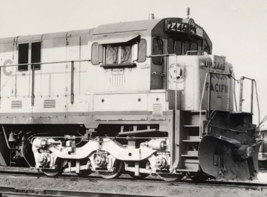Union Pacific Railroad UP #2446 C30-7 Locomotive Train B&amp;W Photo Proviso IL 1981 - £7.46 GBP