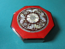 Chinese Laquer Mother Of Pearl 6 Sides Jewerly Box With 4 Fitting DISHES/TRAYS - £96.65 GBP