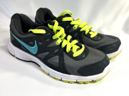 Nike Revolution 2 554900-008 Women&#39;s Size 7 M Gray Mesh Running Training... - £18.98 GBP