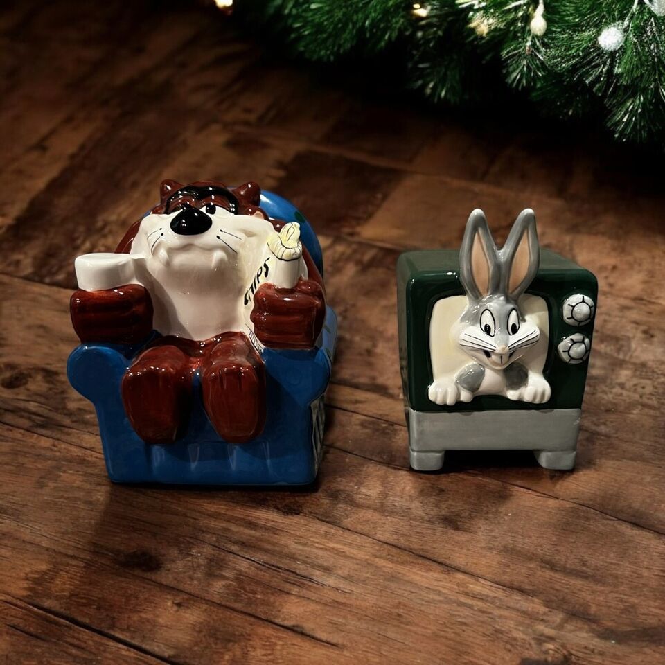 Looney Tunes Market Taz Couch Potato Salt And Pepper Shakers Bugs &amp; Taz ... - $24.99