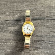 Vtg Citizen Watch Women Gold Tone 6010-S04956 Date Stretch Band - $34.09 CAD