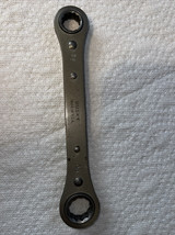 VINTAGE HUSKY RATCHETING DOUBLE BOX END WRENCH,  5/8&quot; - 3/4&quot;  Made in USA - £8.04 GBP