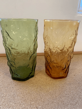 Anchor Hocking Crinkle Glass Tumblers Set Of 2 Amber/Green Secure Shipping - $15.05