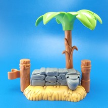 Fisher Price Little People Nativity Manger Palm Tree Fence Replacement Part 2005 - £5.56 GBP