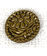 Vintage Raised Relief Daisy Floral Gold Tone Metal Scalloped Frame Button 7/8" - $6.44