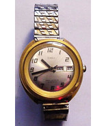 Vintage Timex Automatic 1975 Men&#39;s Watch - $89.95