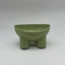 Ratoge Feeding vessels for pets Simple and generous plastic pet feeder, ... - $10.99