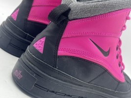 Nike ACG Woodside Boots Youth Size 6Y (524876-600) Pink/Black/Grey - £32.47 GBP