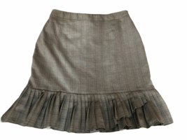 Versailles Womens gray pin striped Design Lined Skirt Size 8 ruffle modest - £15.65 GBP