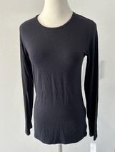 Majestic filatures NWT deluxe t shirt women’s size 3 medium) Dark Blue $138 - $1,202.32 MXN
