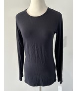 Majestic filatures NWT deluxe t shirt women’s size 3 medium) Dark Blue $138 - $1,206.36 MXN