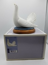 Lladro #6287 Restless Dove &quot;Bisque&quot; w/ Box - £40.31 GBP