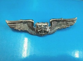 Junior Royal Thai Air Force Engineer Metal Wing Badge Pin Militaria - £21.45 GBP