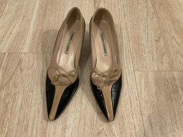Manolo Blahnik Pumps Bow Black Tan Leather Women’s size 37 Italy NO HEEL... - $108.00