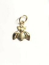 14k Yellow Gold Tiny Bee Charm Pendant. - £46.73 GBP
