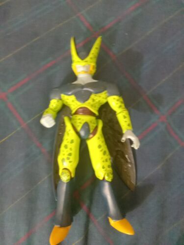 Primary image for 2002 Irwin Fun Dragon Ball Z Cell 6" Action Figure Bandai DBZ