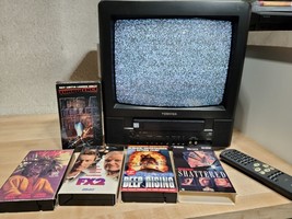 Toshiba MV13M2 TV VCR VHS Player Combo 13&quot; CRT Retro Gaming Remote Horro... - $177.26