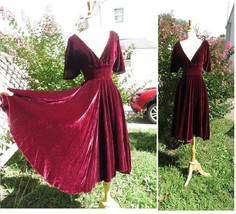 Tiffany Koury &quot;Greta&quot; 50s pinup Burgundy Velvet Full skirt fit flare dre... - £143.43 GBP