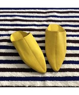MOROCCAN LEATHER SLIPPERS - €82,50 EUR