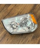 Dodge Alum Right Headlight RH LX 04806058AD 30987 - $904.23 MXN