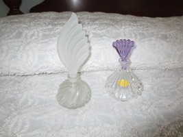 2 UNUSED Vintage CRYSTAL PERFUME BOTTLES w/Dabbers - 7&quot; &amp; 5-1/2&quot; Tall - £15.13 GBP