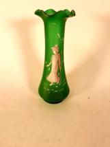 Antique Hand Blown Green Glass Mary Gregory Vase, 7.5&quot; Tall - £28.30 GBP