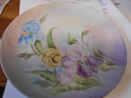 Beautiful HOLIDAY Handpainted DINNER  / COLLECTORPlate - £7.46 GBP