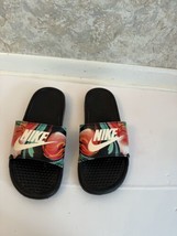 nike slides women size 7 - $24.75