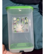 Tupperware Fridgesmart Vertical Tall Container Fruit &amp; Veggie Keeper 3 Qt - $27.16 CAD