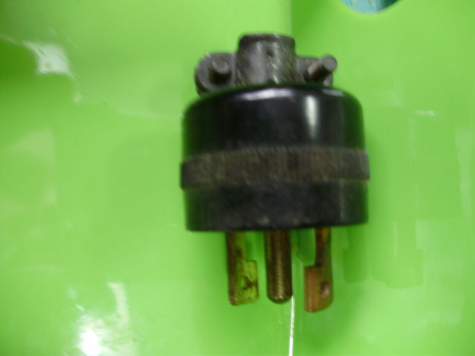 inline P-1659 Twist Lock Locking Connector plug turn &amp; pull HUBBELL - $14.84