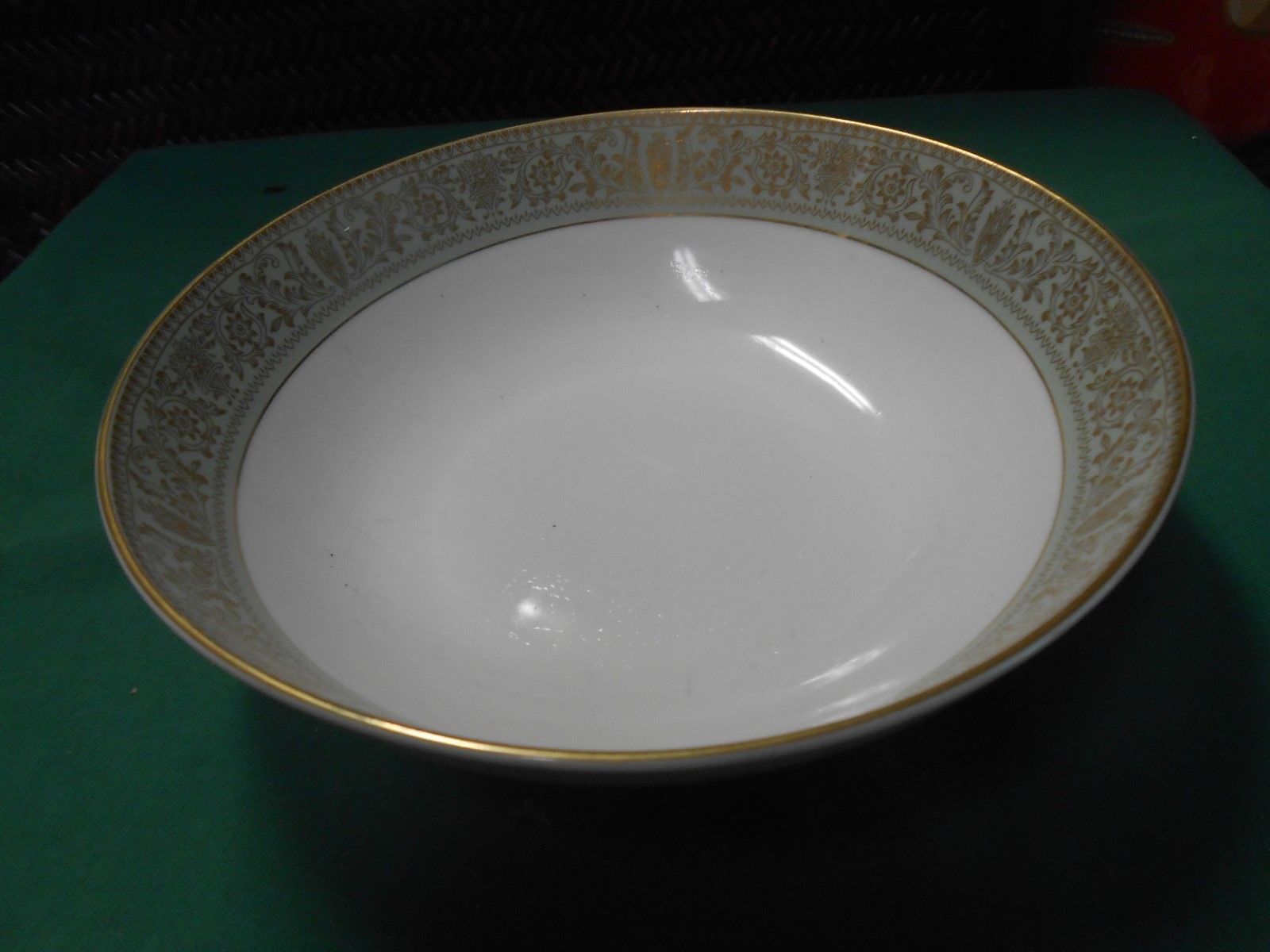 Beautiful NORLEANS Renaissance ..Large SERVING BOWL - $10.11