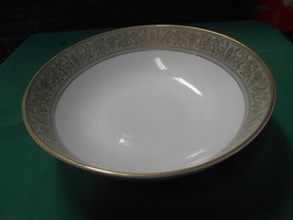 Beautiful Norl EAN S Renaissance ..Large Serving Bowl - £7.95 GBP